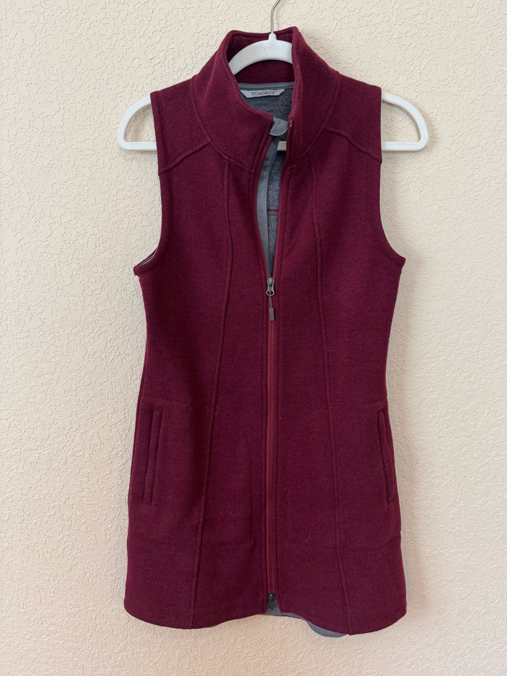 Toad&Co Maroon Prato Wool Blend Long Vest, Size XS